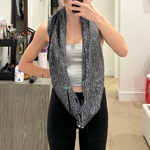 Lululemon Vinyasa Wrap - Lion Suited Jacquard